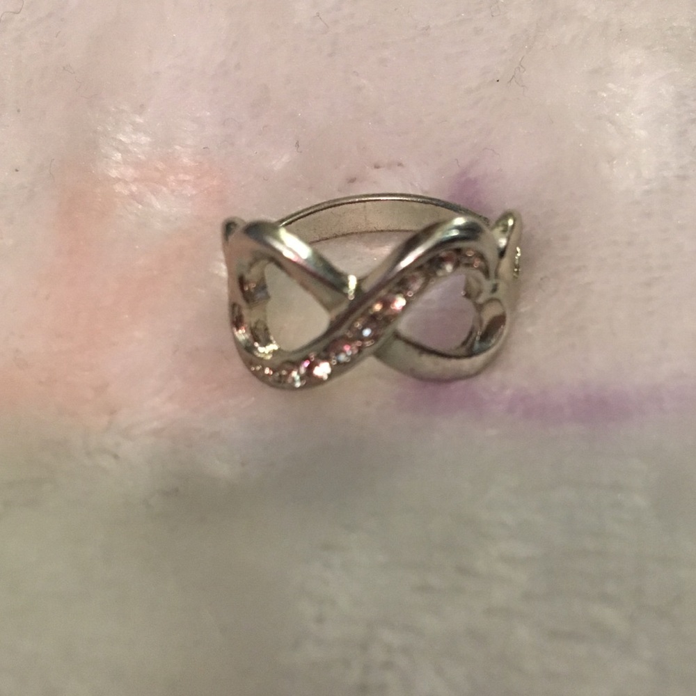 Ring - Picture 2 of 2